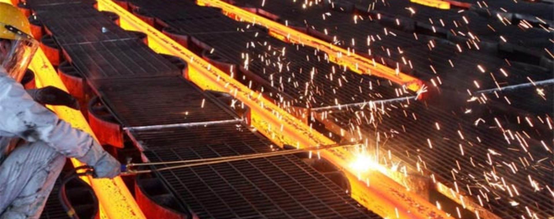 PT Tsingshan Steel Indonesia di Morowali menggunakan proses peleburan blast furnace yang matang, dengan karakteristik biaya yang rendah, hasil produksi yang tinggi, teknologi yang matang, dan risiko teknik rendah.  - imip.co.di. Raksasa Baja dan Nikel Asal China Bakal Lego Asetnya di Morowali