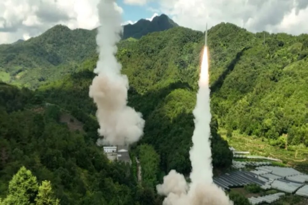 China meluncurkan rudal balistik yang ditujukan ke wilayah Taiwan akibat kunjungan Ketua DPR AS Nancy Pelosi ke Taipei pada Selasa (2/8 - 2022).?Istimewa