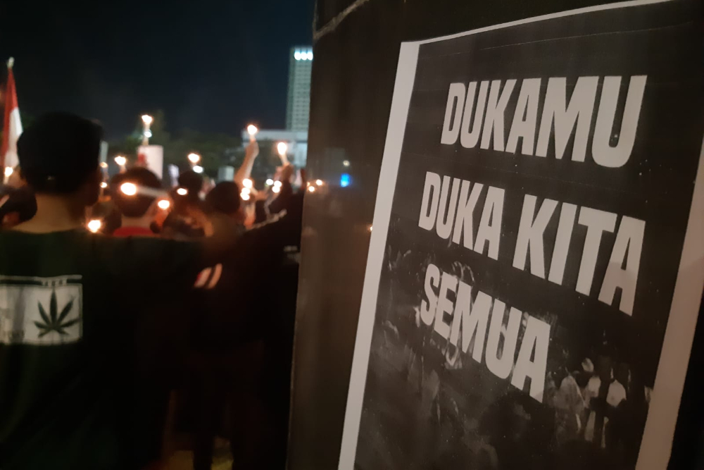 Pengarahan Brimob, Pintu Stadion Dikunci hingga Botol Miras