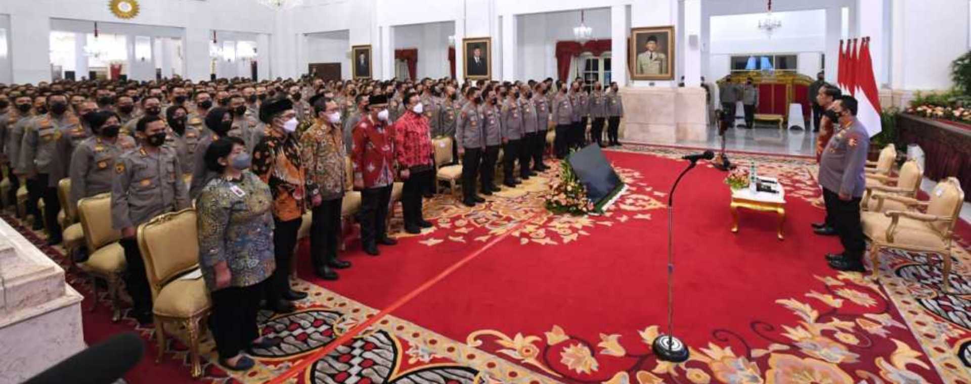 Istana 'Rayakan' Ulang Tahun Hoegeng, Panggil Ratusan Perwira Polri