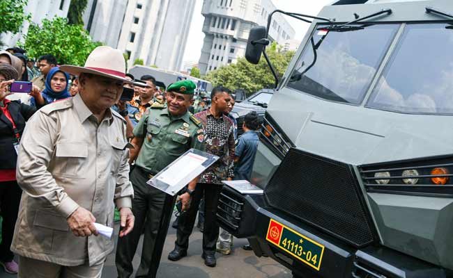  PAMERAN  INDUSTRI ALAT PERALATAN  PERTAHANAN DAN KEAMANAN 