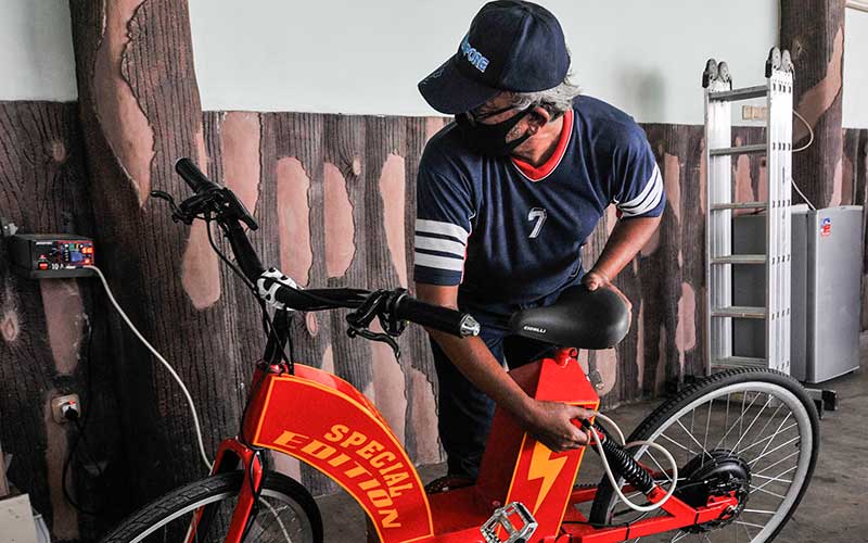 sepeda listrik buatan warga Bekasi
