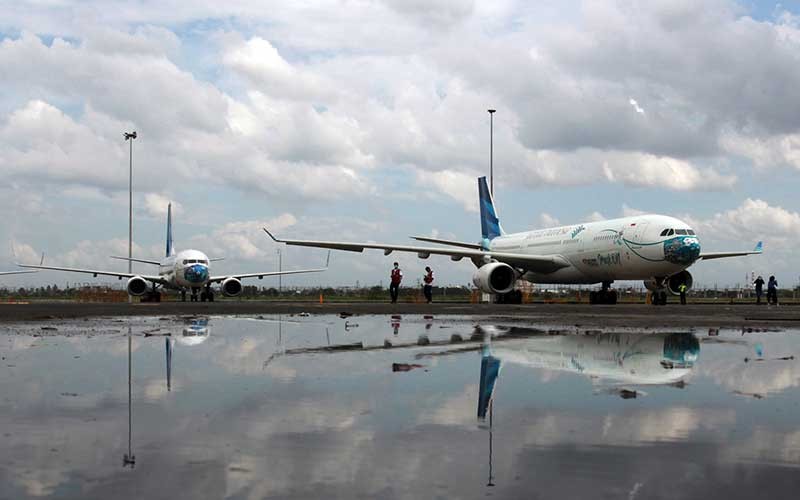 Garuda Indonesia Pamerkan Lima Pesawat Bermasker - Bisnis.com