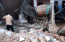 Gempa Kebumen, Serambi Masjid di Banyumas Roboh
