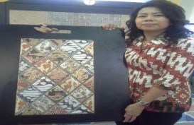 Keren, Centro Tampilkan Keramik Bermotif Batik Parang