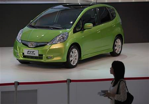 FROST & SULLIVAN: Mobil Hibrida Belum Cocok untuk Pasar Indonesia