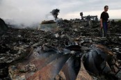 MH17 JATUH DITEMBAK: Investigator FBI Turun ke Lokasi Kejadian