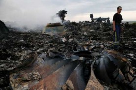 MALAYSIA AIRLINES MH17: Putin & Merkel Sepakat Stop…