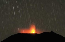 BADAN GEOLOGI: Letusan Gunung Slamet Tak Sebesar Merapi
