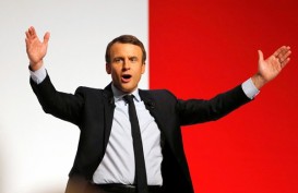 Macron Presiden Prancis Termuda
