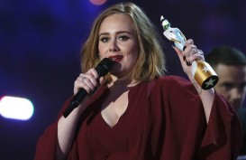 Pita Suara Rusak, Adele Batalkan Dua Konser Sekaligus