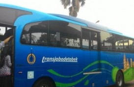 Bus Transjabodetabek Dari Bekasi Barat Boleh Melintasi Bahu Jalan Tol