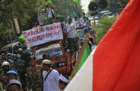 Tolak Full Day School : Bupati Batang & Ribuan Warga Demo