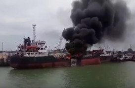 Kapal Tanker Minyak Tabrakan di China, Setidaknya 32 Orang Hilang