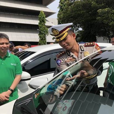 Grab Layani Penumpang Bandara Husein Sastranegara Ekonomi Bisnis Com