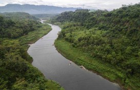 Jokowi Teken Perpres Pengendalian Kerusakan Sungai Citarum