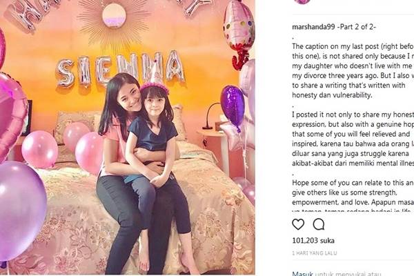 Marshanda dan putrinya Sienna Ameerah Kasyafani - Instagram @@marshanda99.