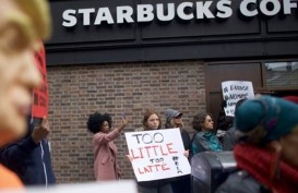 Korban Penangkapan Polisi AS di Starbucks Berdamai dengan Nilai US$1