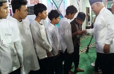 Baznas & Yayasan Baitussalam Bantu Usaha Penggemukan Sapi