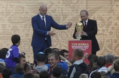 Bahas Minyak, Putin dan Salman Rencakan Pertemuan saat Piala Dunia 2018
