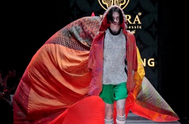 Alleira Batik Kolaborasi dengan Desainer Malaysia