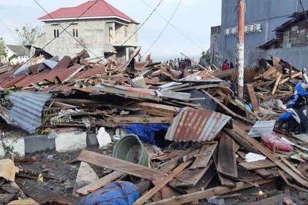 Zona Merah Rawan Gempa Ini Riwayat Gempa Tsunami Di Sulawesi Kabar24 Bisnis Com