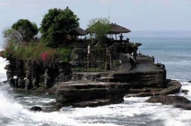 KUNJUNGAN WISATAWAN : Bali Bakal Tarik Turis Milenial…