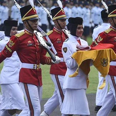 Ternyata Kain Merah Sang Saka Merah Putih Disumbang Pengusaha Jepang Kabar24 Bisnis Com