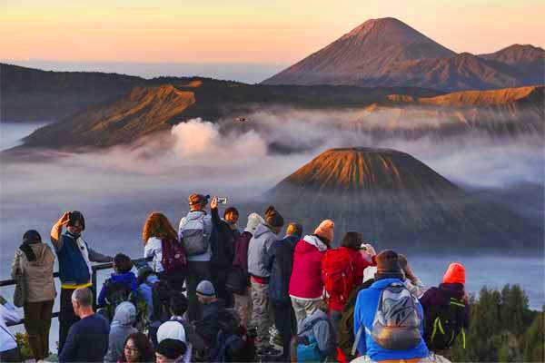 Kurang Strategis Jonan Minta Pos Pengamatan Gunung Bromo Dipindah Ekonomi Bisnis Com