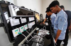 Pemkot Surabaya Siap Kelola SMA/SMK Negeri