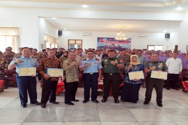Lewat Halo Bandung Masyarakat Jabar Diajak Mengembalikan Semangat Pluralisme Kabar24 Bisnis Com