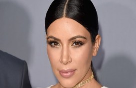 Ikuti Jejak Sang Ayah, Kim Kardashian Belajar Jadi Pengacara