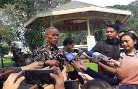 Jokowi Beri 3 Pakaian untuk Pemilik Warung Korban Penjarahan Aksi 22 Mei