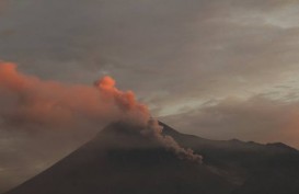 JELAJAH LEBARAN JAWA BALI 2019 : Gunung Merapi Keluarkan Enam Kali Guguran Lava