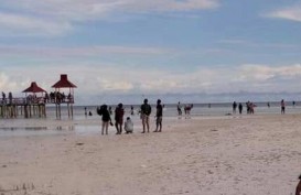 Pengelolaan Wisata Pantai Kota Ratu Berkonsep Kerakyatan