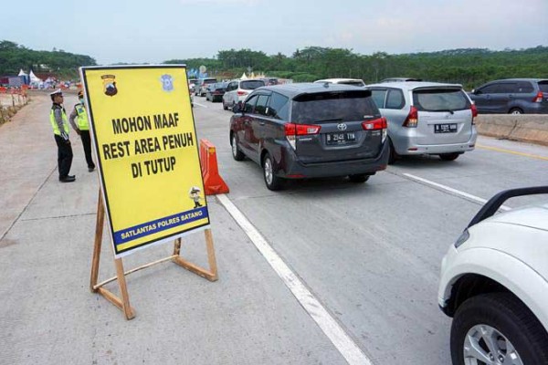 Rencana Rest Area Tidak Di Tepi Jalan Tol Bakal Rugikan Pengelola Ekonomi Bisnis 