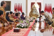 Pengusaha Bertemu Jokowi, Bawa Usulan Revisi UU Ketenagakerjaan