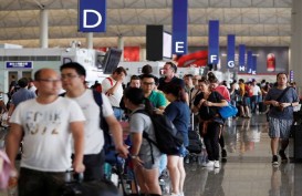  Bandara Hong Kong Kembali Beroperasi