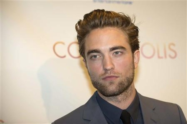 Robert Pattinson Kesal Perannya Sebagai Batman Bocor