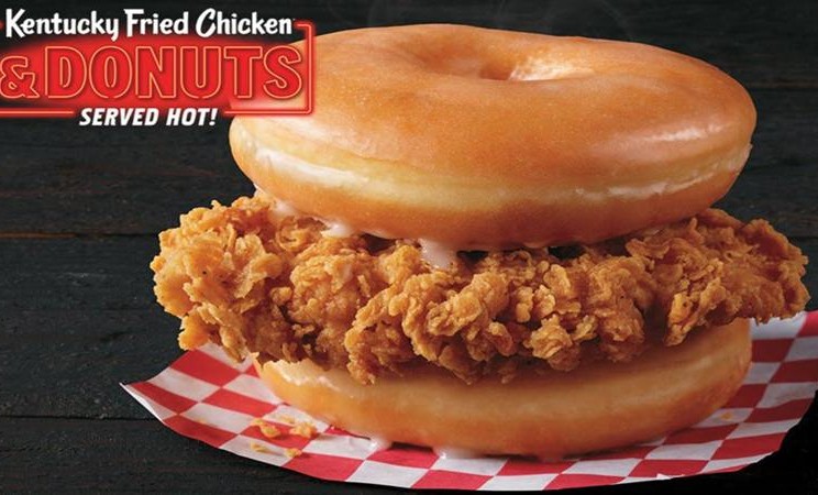 Menu baru Kentucky Fried Chicken (KFC) berupa ayam dan donat - Istimewa