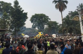 Aksi Demo di DPRD Jabar dan Gedung Sate Hari Ini Kembali Ricuh