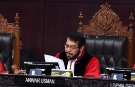 Mahasiswa Gugat UU KPK, Hakim MK: Mendahului Kehendak Tuhan