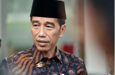 Jokowi: Kita Harus Berani Perkenalkan Batik ke Acara Internasional