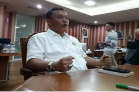 Ketua DPRD DKI Sesalkan Penebangan Pohon Tua   
