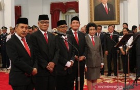 Jokowi Siapkan 3 Perpres Turunan UU KPK Versi Revisi