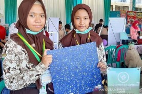 Siswa SMP 1 Surabaya Bikin Komposit dari Sampah Plastik