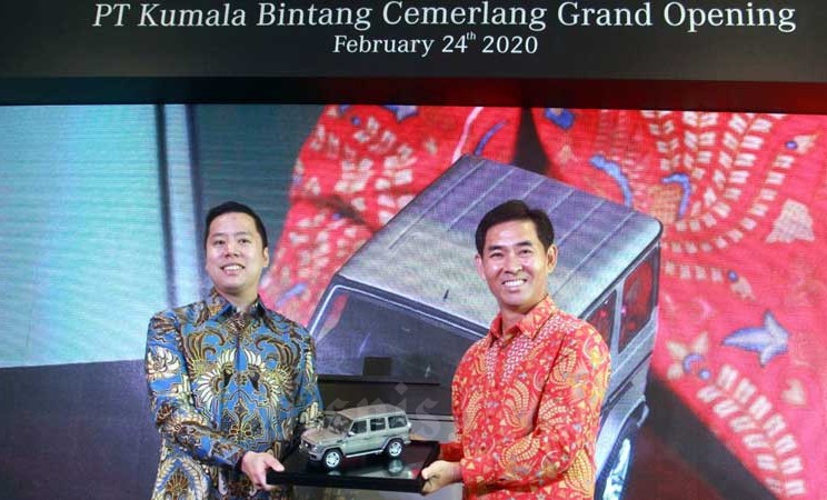 Perkuat Jaringan Mercedes Benz Buka Diler Resmi Di Makassar Otomotif Bisnis Com