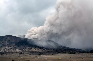 Erupsi Tak Hanya di Gunung Anak Krakatau, Ini Aktivitas di Gunung Lainnya