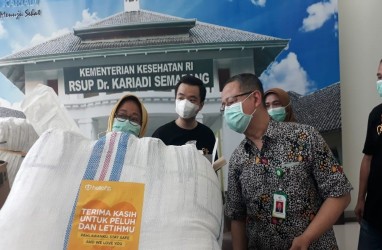 RSUP Kariadi Semarang Terima Bantuan APD Senilai Rp500 Juta