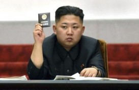 Vladimir Putin Beri Kim Jong-un Medali Penghargaan 